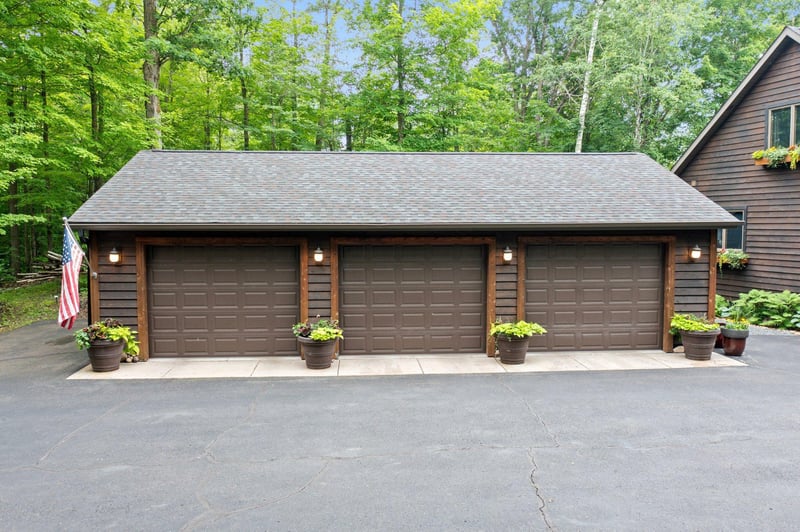 2760 1 5/8 St, Cumberland, WI 54829