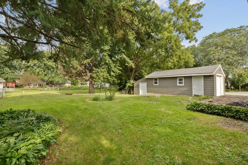 23370 Farwell Ave, Warsaw, MN 55087