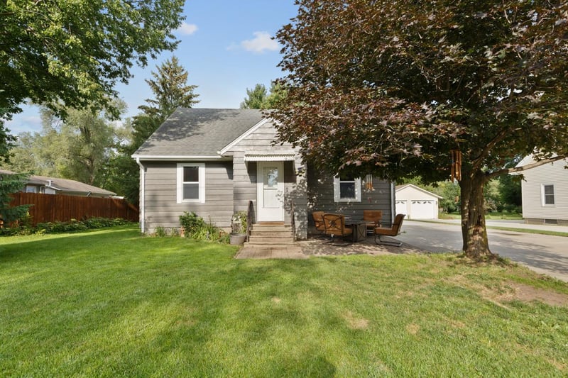 23370 Farwell Ave, Warsaw, MN 55087