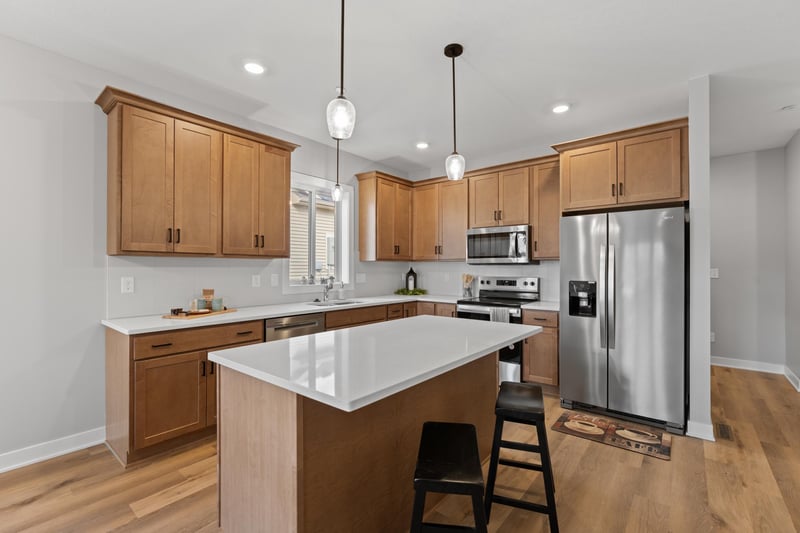 700 Shardlow Pl NE, Byron, MN 55920