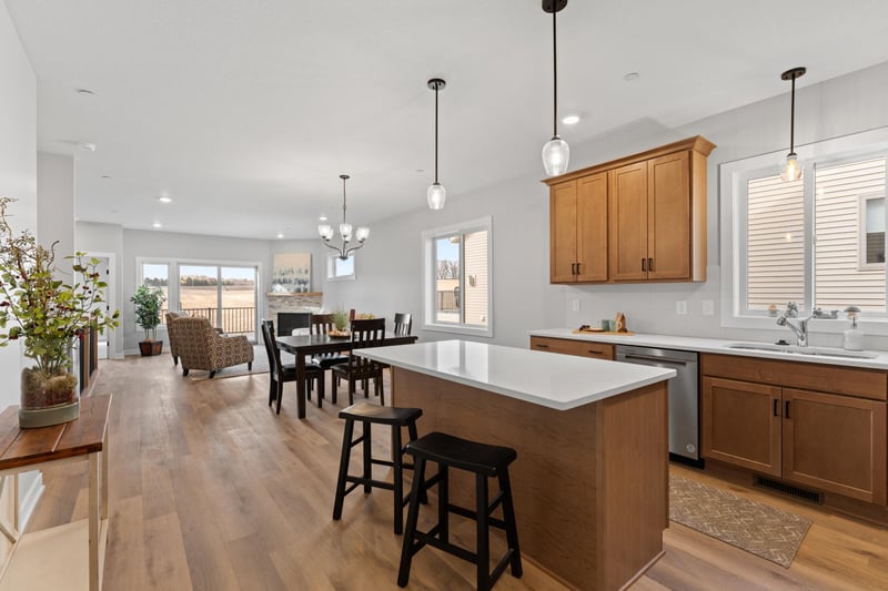 700 Shardlow Pl NE, Byron, MN 55920