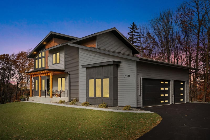 6190 Cardinal Rd, Excelsior, MN 55331