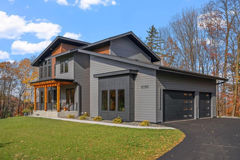 6190 Cardinal Rd, Excelsior, MN 55331