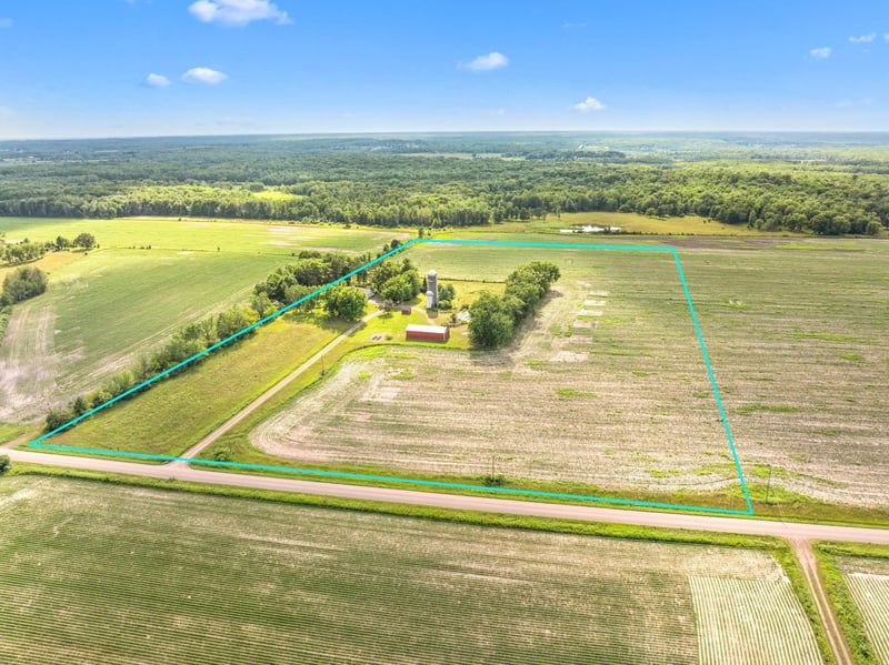 1753 Delta St, Ogilvie, MN 56358