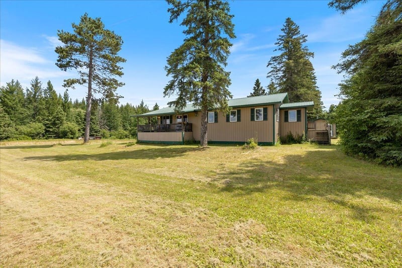 11185 Jack Pine Ln, Angora, MN 55703