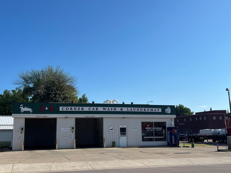 104 W Central St, Springfield, MN 56087