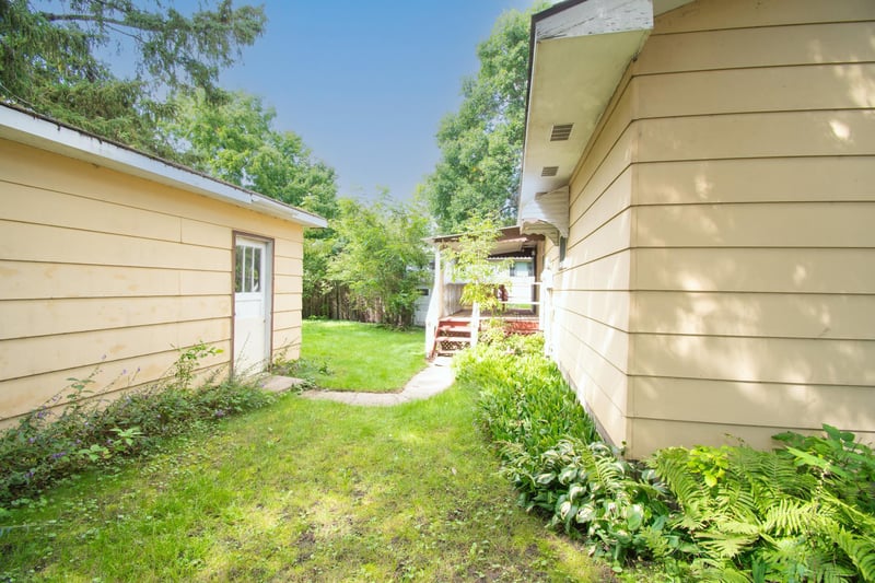 510 Douglas St, Garfield, MN 56332