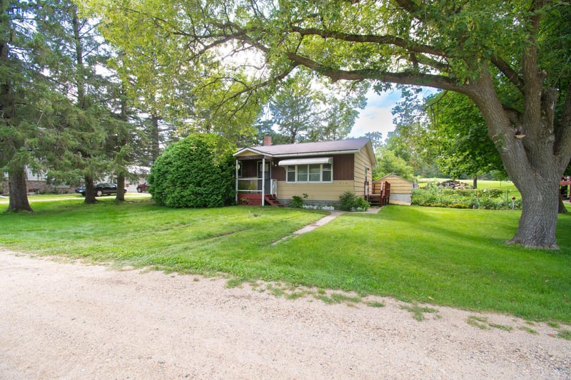 510 Douglas St, Garfield, MN 56332