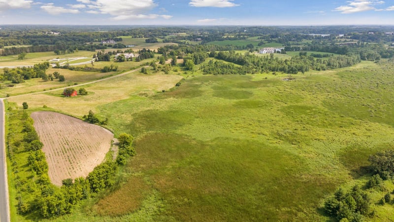 2805 Pioneer Trl, Medina, MN 55340