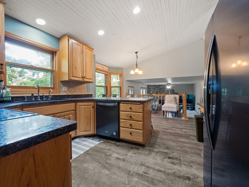 2854 Deer Rn NW, Garfield, MN 56332