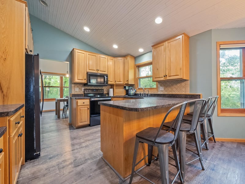 2854 Deer Rn NW, Garfield, MN 56332