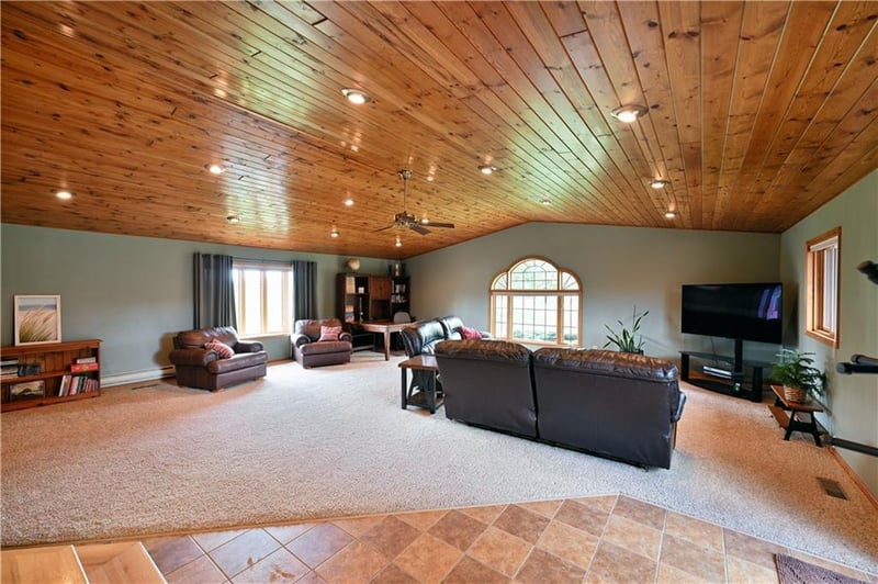 104 Reinhart Dr, Shell Lake, WI 54871