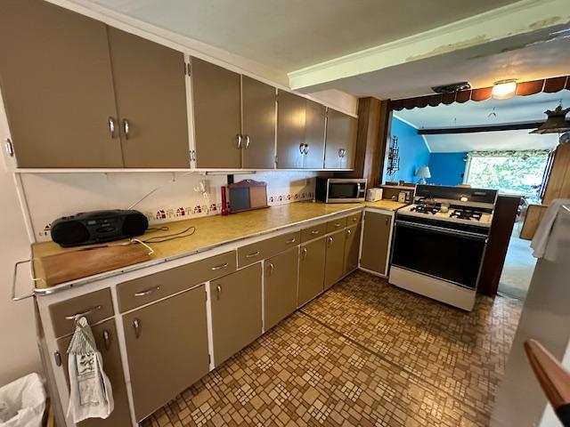 7365 Comfort Point Rd, Britt, MN 55710