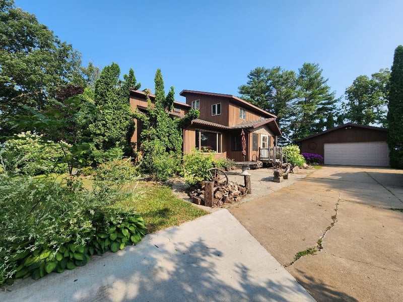 1632 14 1/2 Ave, Barron, WI 54812