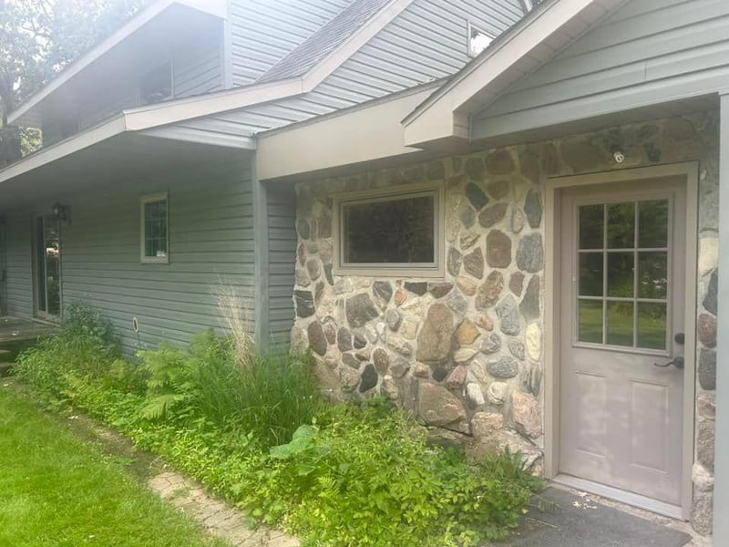 16615 260th Ave, New Richland, MN 56072
