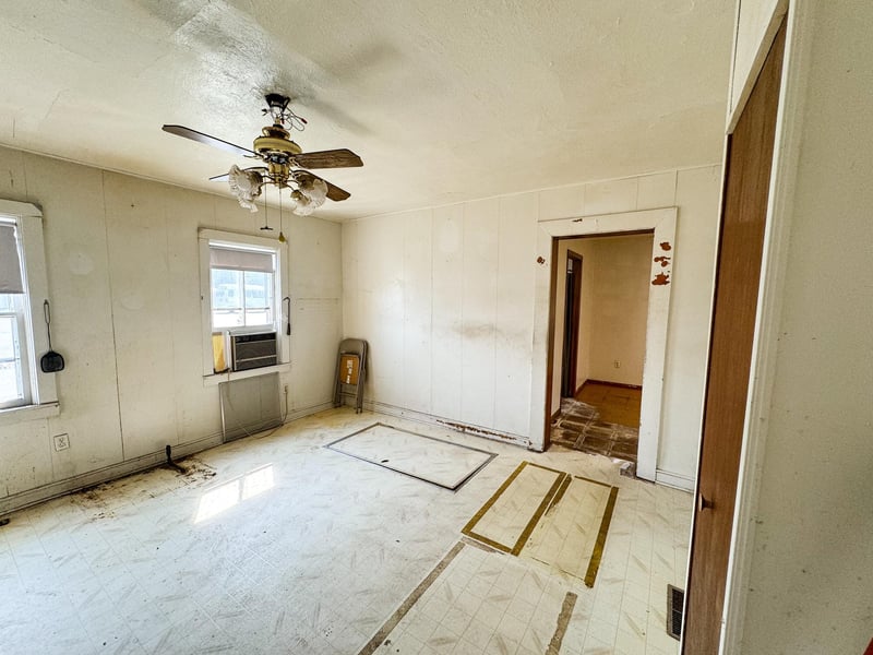 101 Summer St N, Pierz, MN 56364
