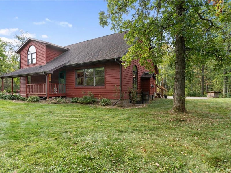 22074 Larson Rd, Crosby, MN 56441