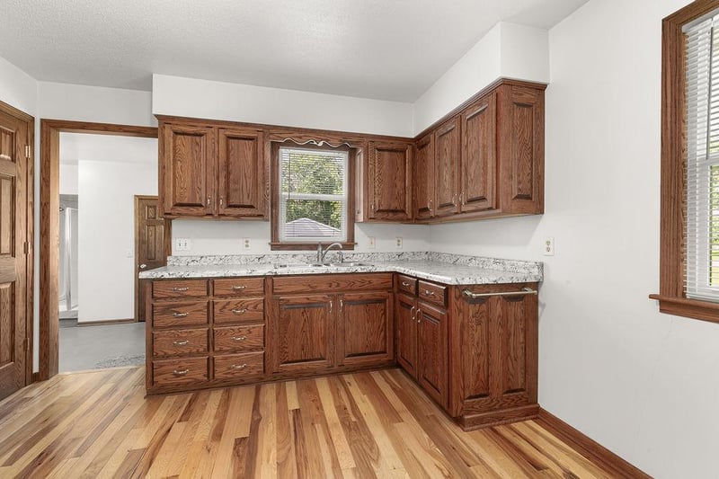 12 Maple St, Flensburg, MN 56328