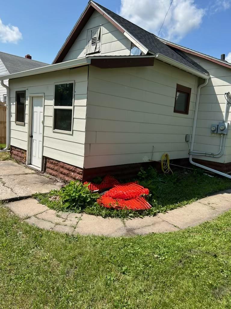 22 E Thorpe Ave, Ada, MN 56510