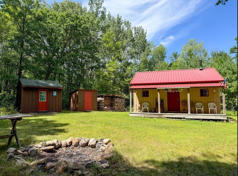7298 96th St SW, Motley, MN 56466