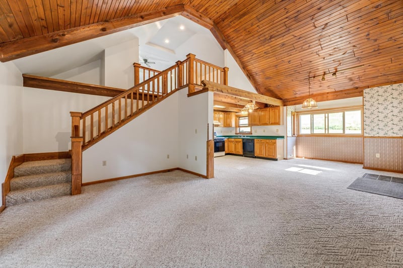 W2169 Peaceful Valley Rd, Nelson, WI 54756