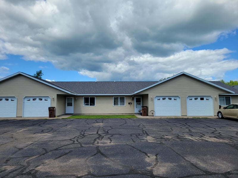 116 S Oak St S, Pierz, MN 56364