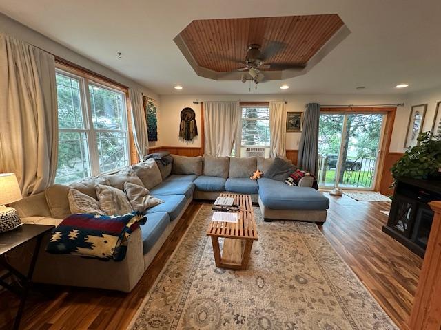 1004 E Madison St, Ely, MN 55731