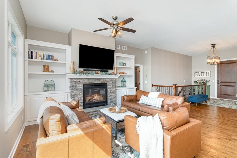 1875 Shoreline Blvd, Shakopee, MN 55379