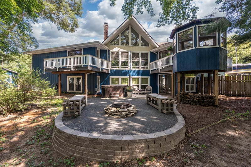 603 Manor Ct, Altoona, WI 54720
