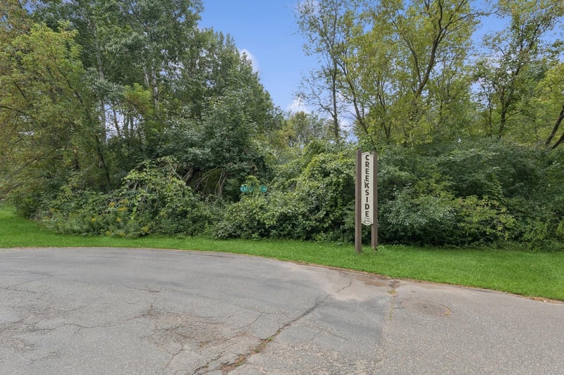 000 4th Ave Sw, Isanti, MN 55040