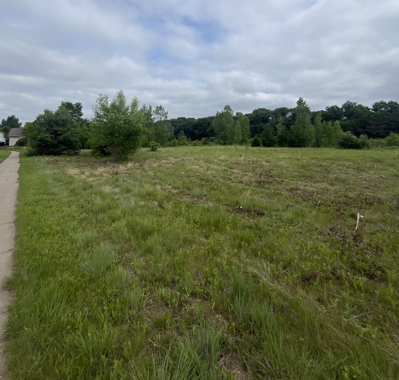 7920 Lake Dr, Circle Pines, MN 55014