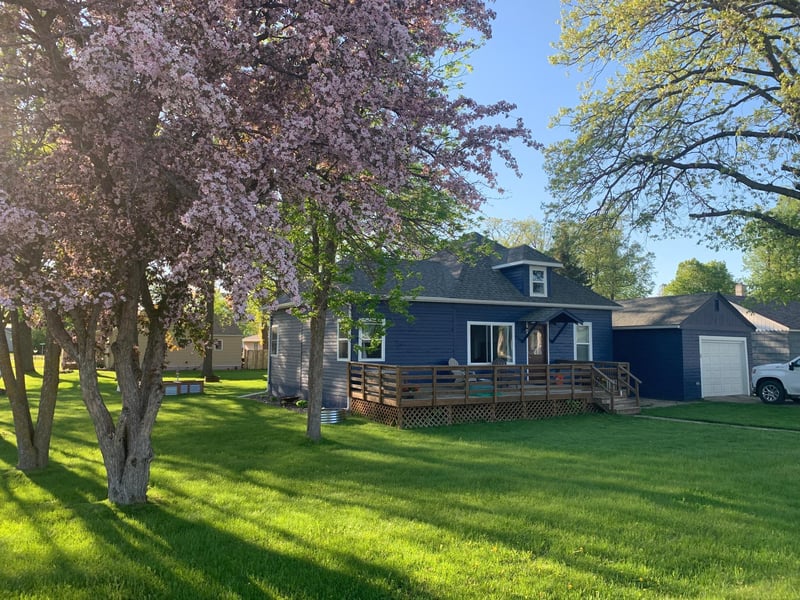 319 Ward Ave, Erskine, MN 56535