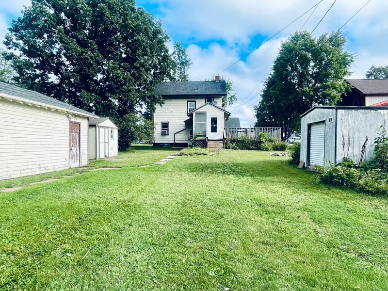 102 South Ave, Marble, MN 55764