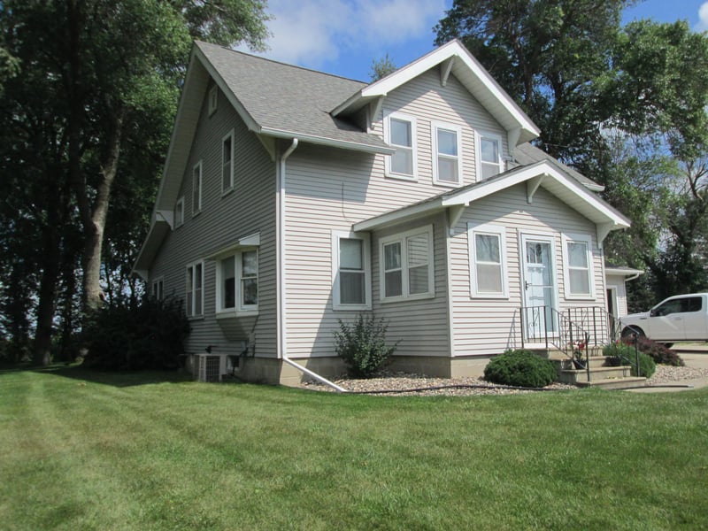 52756 170th Ave, West Concord, MN 55985