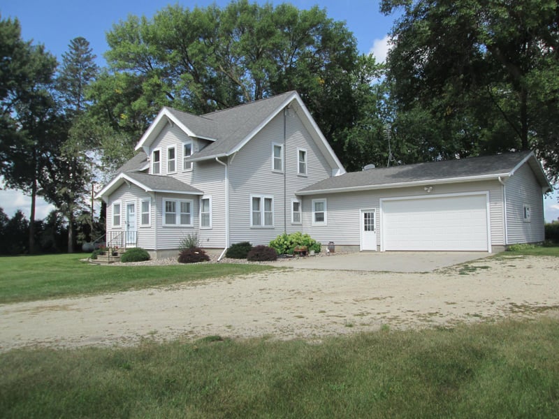 52756 170th Ave, West Concord, MN 55985