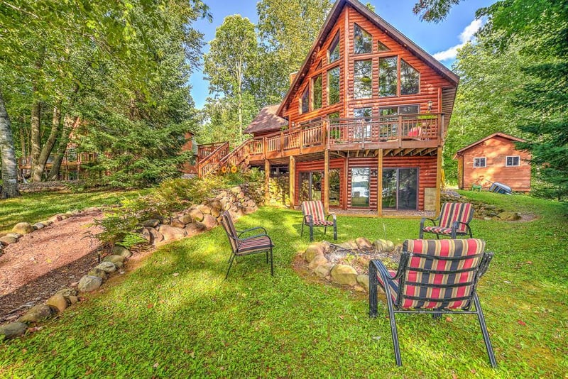 1989 N Fox Ln, Birchwood, WI 54817