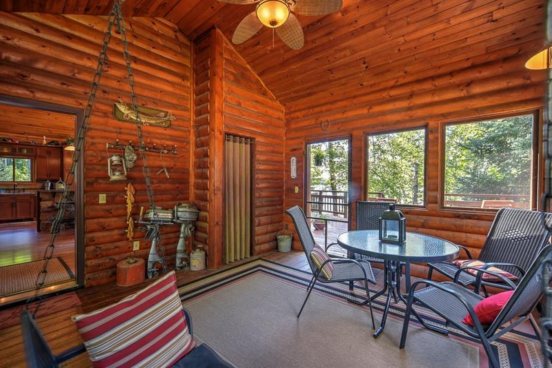 1989 N Fox Ln, Birchwood, WI 54817