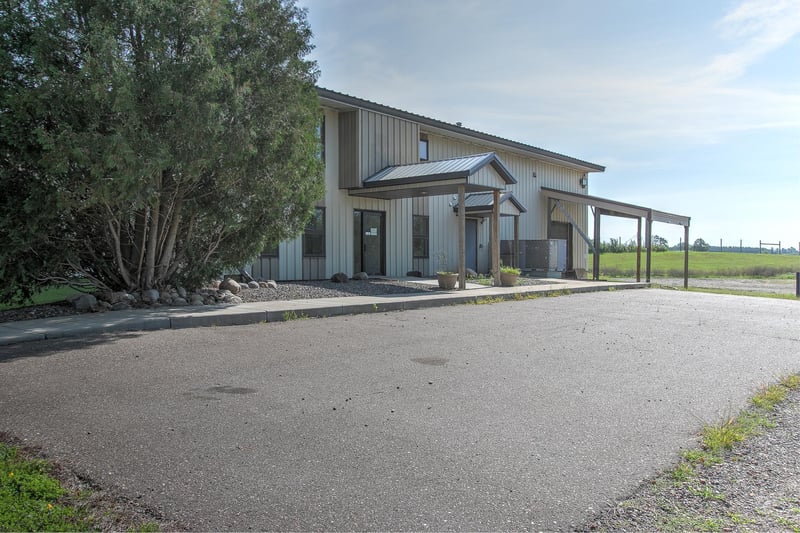 1525 Industrial Park Blvd, Mora, MN 55051
