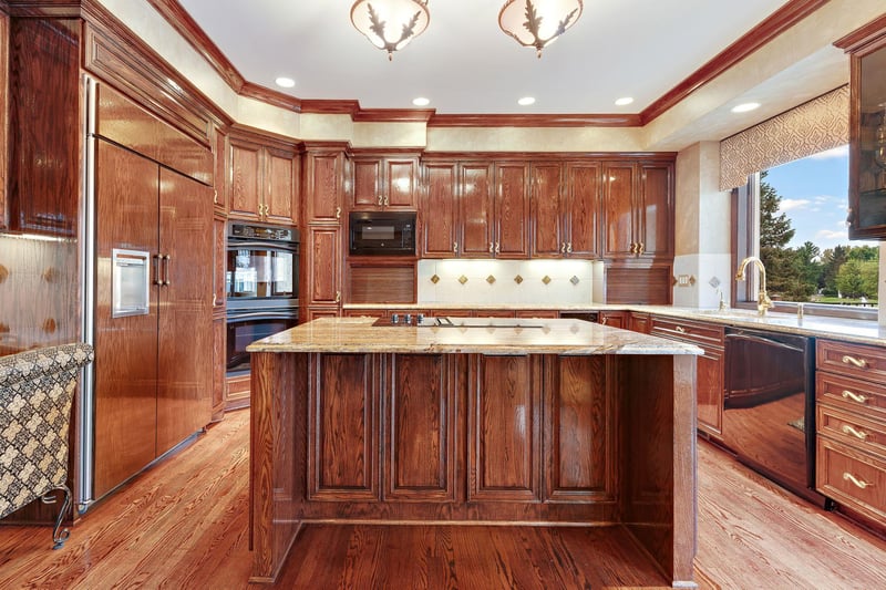 11478 Keystone Ct, Hopkins, MN 55305