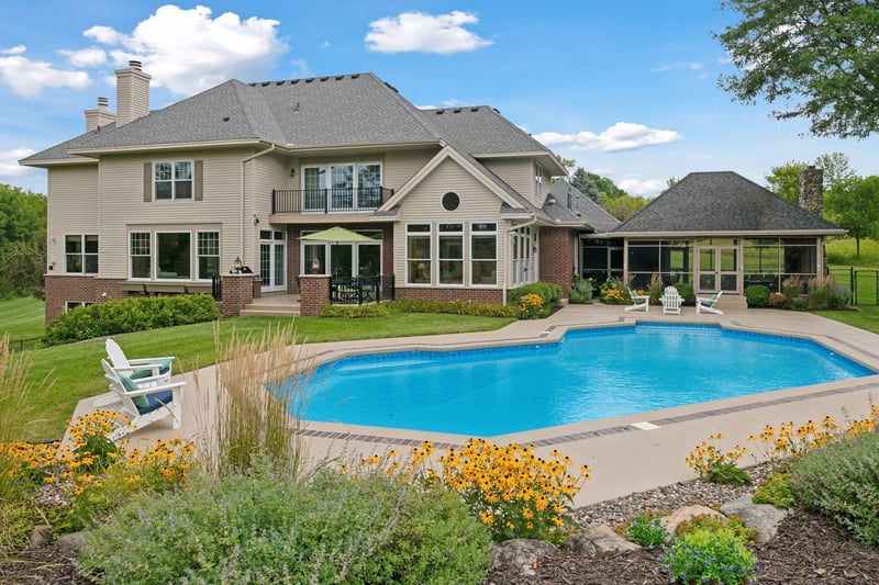 2335 Hollybush Rd, Hamel, MN 55340
