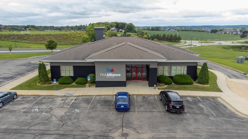 1011 Tompkins Dr NE, Byron, MN 55920