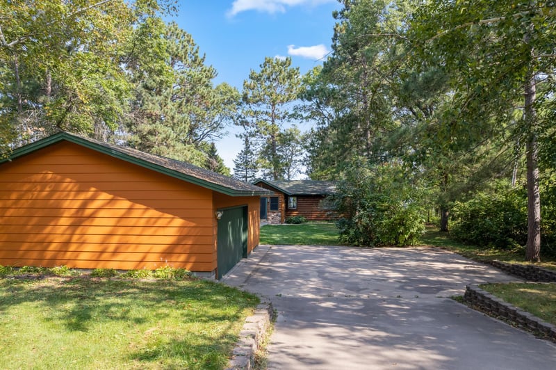 13654 Mission Park Dr, Merrifield, MN 56465