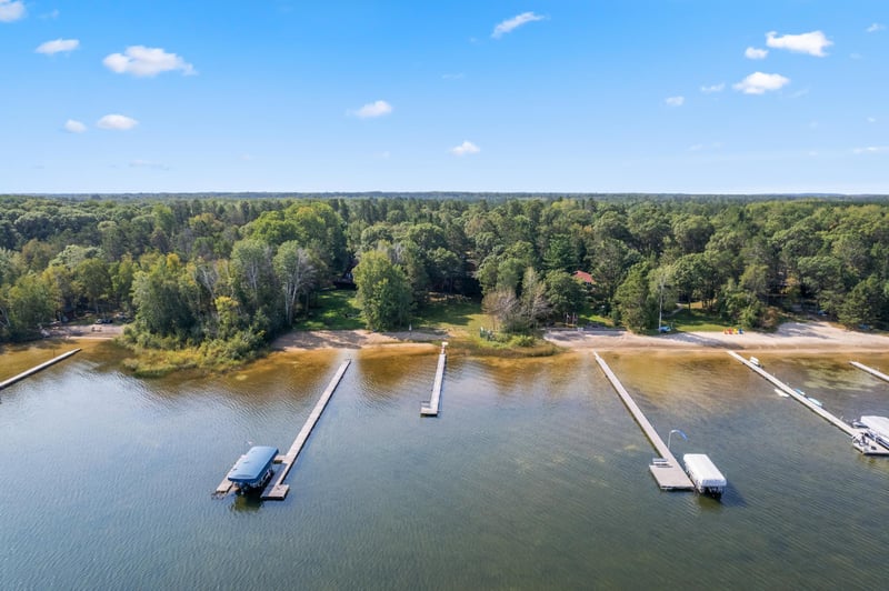 13654 Mission Park Dr, Merrifield, MN 56465
