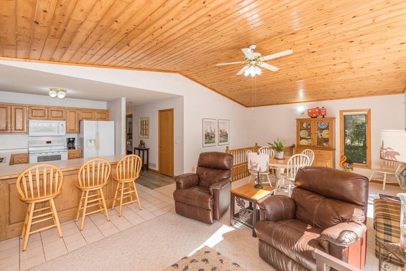 23597 N Shore Dr, Emily, MN 56447