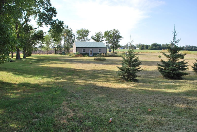 515 W Main St, Ceylon, MN 56121