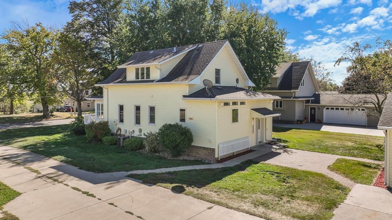 617 S Tyler St, Tyler, MN 56178
