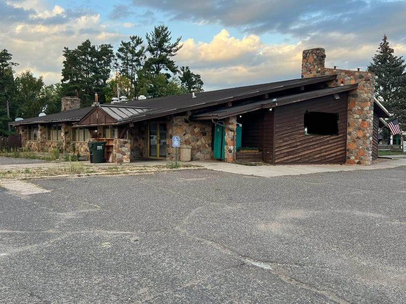 327 Fire Monument Rd, Hinckley, MN 55037