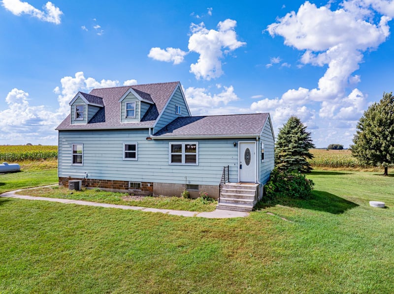 23363 County Rd 2, Silver Lake, MN 55381