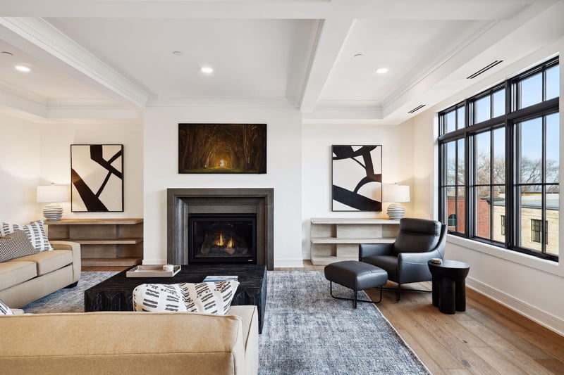 511 Second St #4, Excelsior, MN 55331