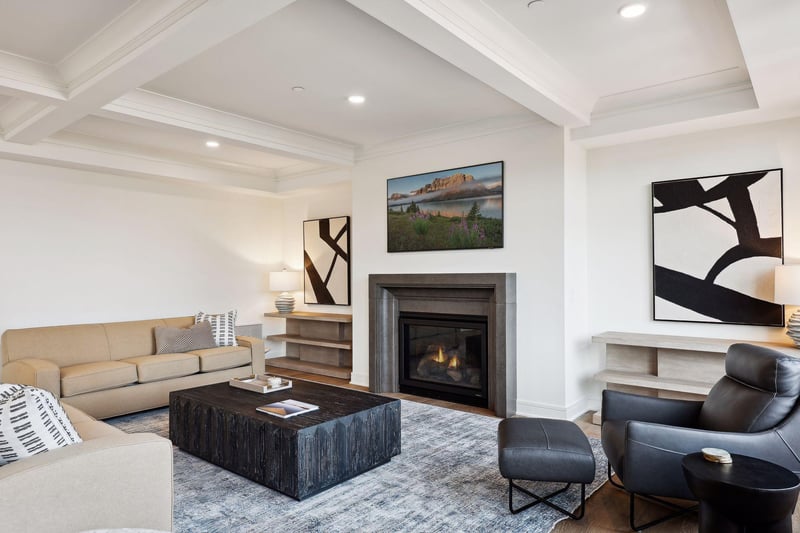 511 Second St #4, Excelsior, MN 55331